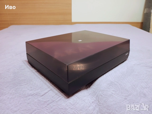 Продавам грамофон AKAI ATT05U с USB, снимка 4 - Грамофони - 53978175