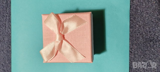 Сребърно дамско колие с пеперуда и бели камъни , снимка 5 - Колиета, медальони, синджири - 44518643