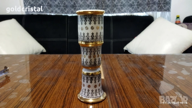 Стар български порцелан ваза и свещник 