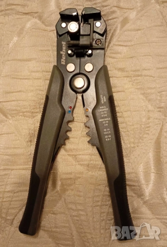 Продавам клещи