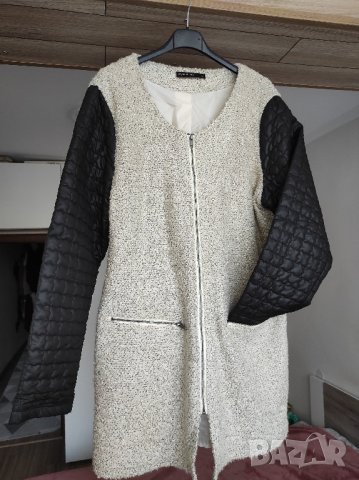 Палто букле Хл размер 