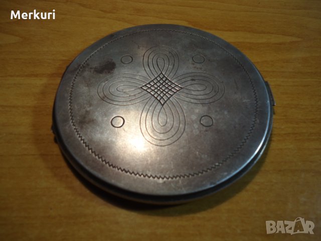 Стара сребърна пудриера, снимка 2 - Антикварни и старинни предмети - 31099153