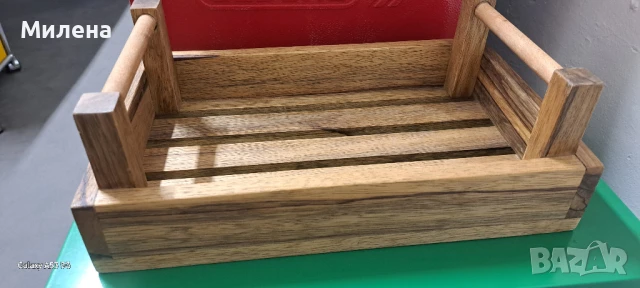 Декоративна дървена щайга