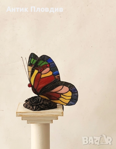 Лампа Tiffany стил – червена пеперуда, снимка 2 - Настолни лампи - 51655966