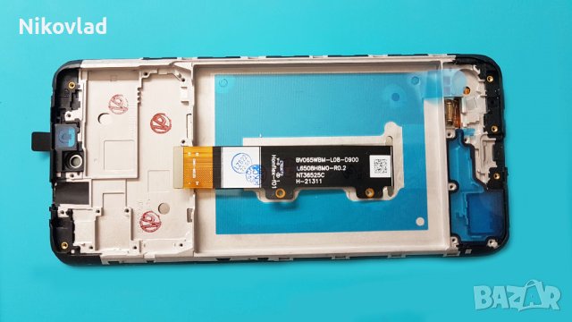 Дисплей с рамка Motorola Moto E30 (XT2158-6), снимка 1 - Резервни части за телефони - 37463541
