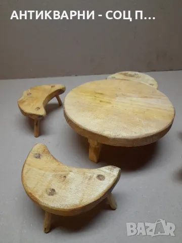 Комплект Ръчно Изработен Стар Макет На  Софра С Трикраки Столчета., снимка 3 - Антикварни и старинни предмети - 48057717