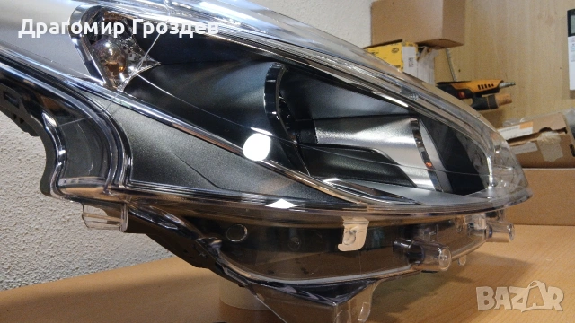 Оборудван десен фар за Peugeot 208 I Facelift / Пежо 208 (2016-2019), снимка 17 - Части - 53281654