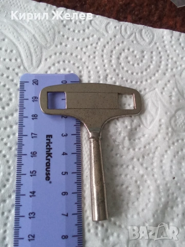 Ключ за стенен часовник 53356, снимка 6 - Антикварни и старинни предмети - 53137736