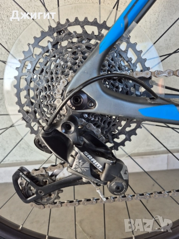 Планински карбонов велосипед Kilimandjaro CARBON 29 цола , снимка 10 - Велосипеди - 52832853