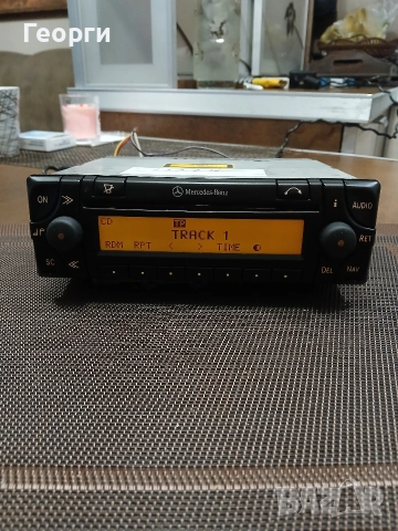 Mercedes радио, снимка 2 - Аксесоари и консумативи - 52902879