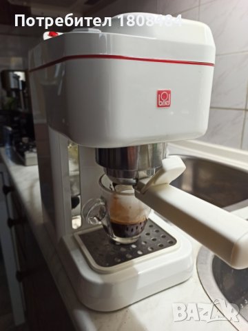 Кафемашина Бриел с ръкохватка с крема диск, малка, компактна, работи отлично , снимка 1 - Кафемашини - 44279432