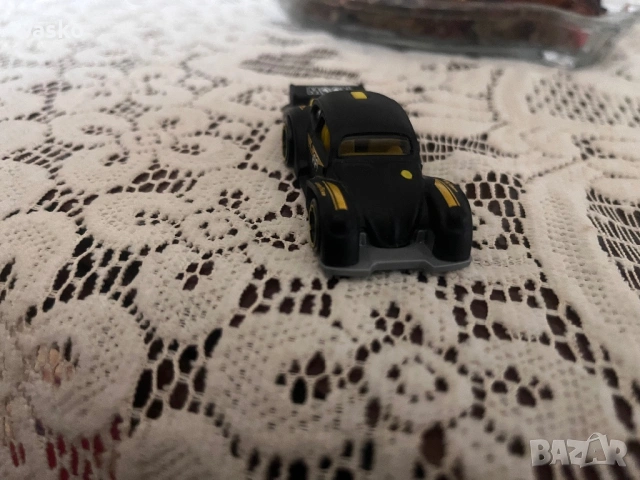 Hotwheels -перфектен, снимка 2 - Колекции - 53299605
