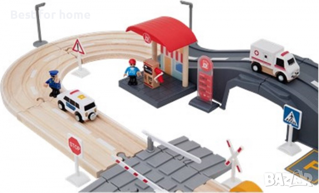 Дървена писта с колички и  аксесоари 41 части от Mini Matters, снимка 2 - Влакчета, самолети, хеликоптери - 36481133