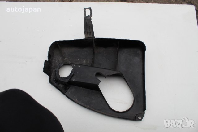 Пластмасова декоративна кора казанче течност чистачки Пежо 307 св 2.0хди 03г Peugeot 307 sw 2.0hdi 2, снимка 2 - Части - 44271752