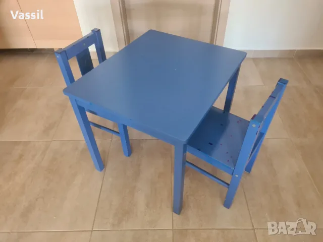 детска масичка и 2 столчета сини IKEA Kritter