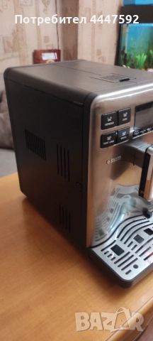 Кафе машина SAECO, снимка 4 - Кафемашини - 53978322