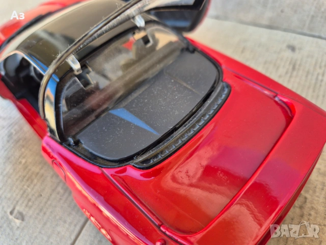 Honda NSX 1:18 Revell червен Хонда НСХ Acura, снимка 9 - Колекции - 53877369