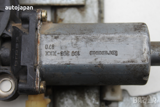 Преден десен електрически стъклоповдигач Тойота авенсис т22 комби 01г Toyota avensis t22 2001, снимка 2 - Части - 44552414