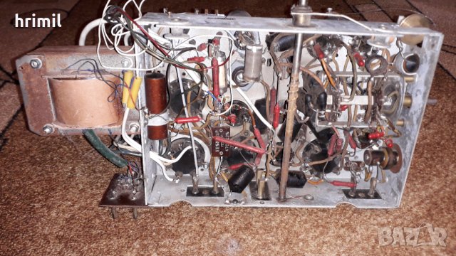 Шаси от радио Phillips 470A , снимка 7 - Антикварни и старинни предмети - 42813965