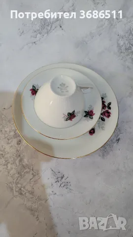 Порцеланов сервиз, снимка 9 - Сервизи - 47369180