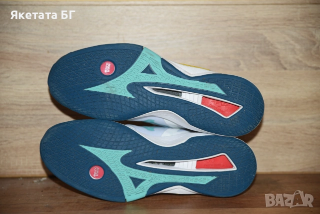 Mizuno оригинални маратонки, размер 42,5, снимка 5 - Маратонки - 53932831