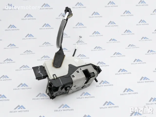9812500780 Брава на предна дясна врата Peugeot 208 I