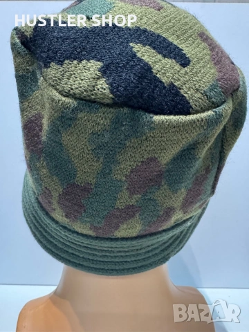 Мъжка зимна букет шапка VINTAGE LOONEY TUNES TAZ. Размер S, снимка 3 - Шапки - 53091224