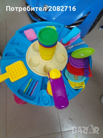 Маса за игра с пластелин и подарък, снимка 3 - Пластелини, моделини и пясъци - 39440715