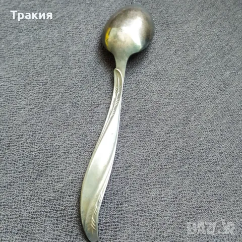 Посребрени лъжички + кутия, снимка 5 - Антикварни и старинни предмети - 49808837