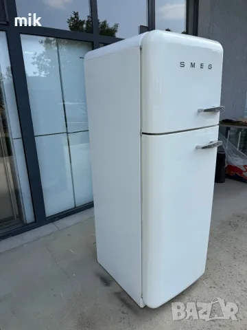 Перфектен хладилник SMEG 170см, снимка 2 - Хладилници - 55784471