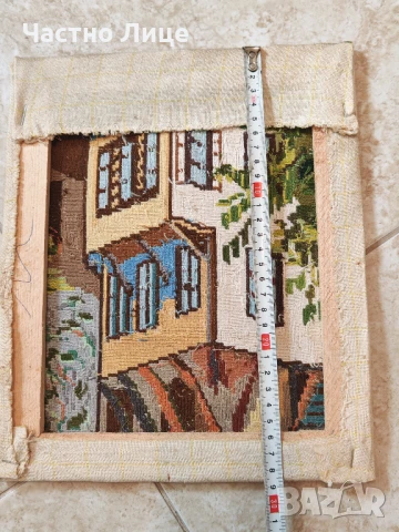 Старинен Гоблен с Подрамка Възрожденска Къща 29/24 см, снимка 2 - Антикварни и старинни предмети - 50687696