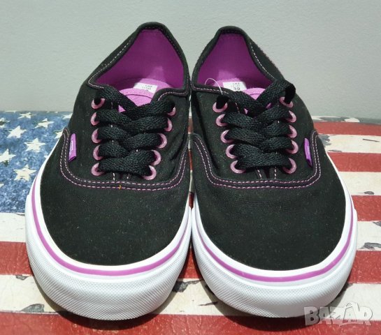 VANS 39 номер оригинални НОВИ , снимка 2 - Кецове - 38358848