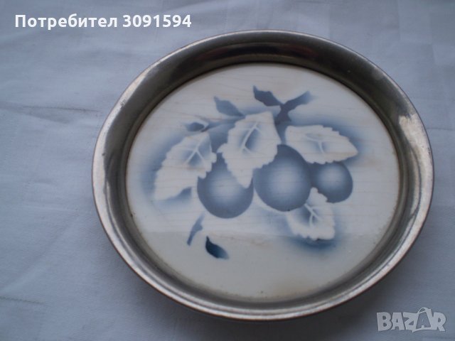 Стар  КРЪГЪЛ поднос порцелан метал, снимка 3 - Прибори за хранене, готвене и сервиране - 34406794