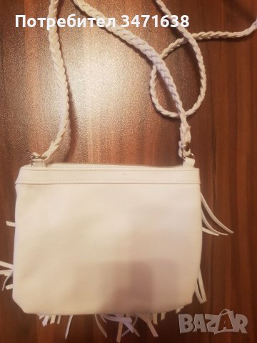 Чанта с ресни от НМ, снимка 2 - Чанти - 39225980