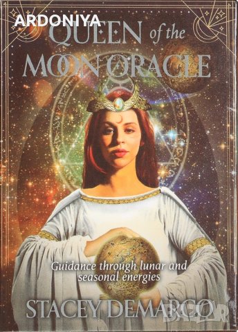 Queen Of The Moon Oracle - оракул карти , снимка 1 - Други игри - 37404362
