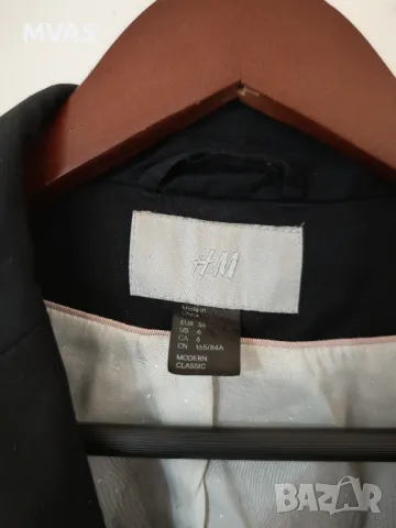 H&m Дамско черно вталено класическо сако XS S, снимка 3 - Сака - 49534279