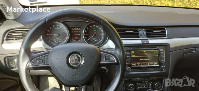 Skoda Superb Combi 4x4 ГАРАЖНА, снимка 9 - Автомобили и джипове - 54179476