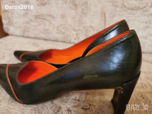 Страхотни обувки с ток DKNY 38 номер , снимка 5 - Дамски обувки на ток - 40113145