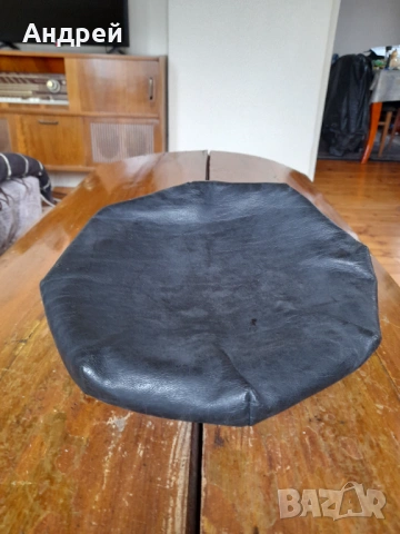 Стар каскет, снимка 3 - Други ценни предмети - 54258435