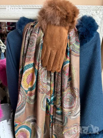 Дамски шалове Кашмир , снимка 3 - Шапки - 17646951