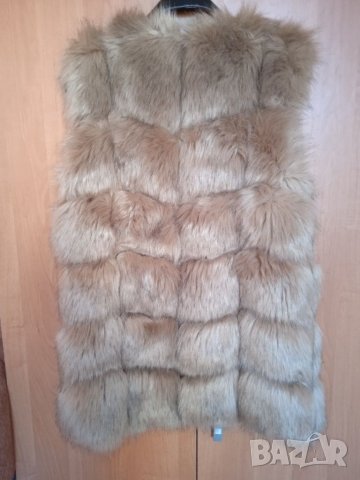 Пухкав елек с косъм, снимка 7 - Елеци - 39213885