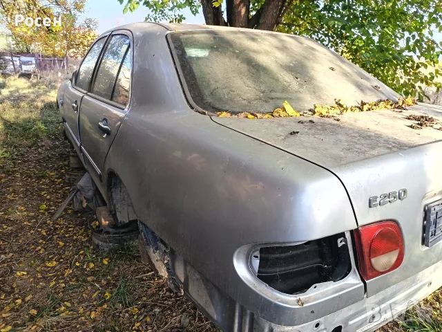 Мерцедес Е250D- На части(Ниски цени, разпродажба) , снимка 5 - Автомобили и джипове - 56538434