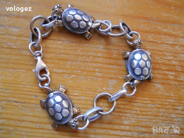 уникален сребърен комплект (гривна и обици), снимка 2 - Други ценни предмети - 36929810