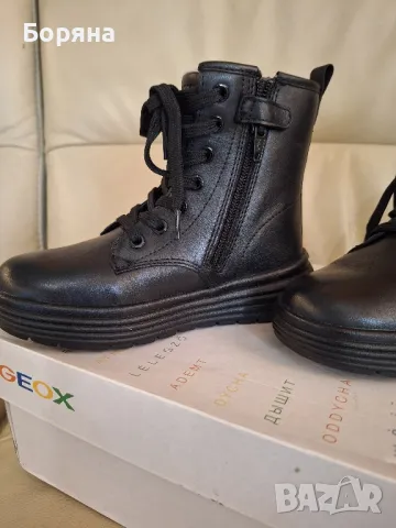 Детски боти Geox, снимка 2 - Детски боти и ботуши - 47689210
