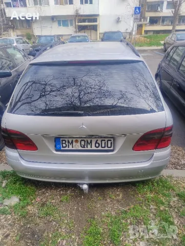 Продавам Мерцедес E 220 2005година , снимка 1 - Автомобили и джипове - 49549863