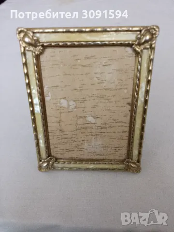     Винтидж рамка за снимки със статив от  метал и седеф в  добро състояние.    Размери 11/9,см, снимка 9 - Колекции - 49630668