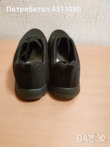 Нови маратонки 44 номер , снимка 4 - Спортни обувки - 54253574