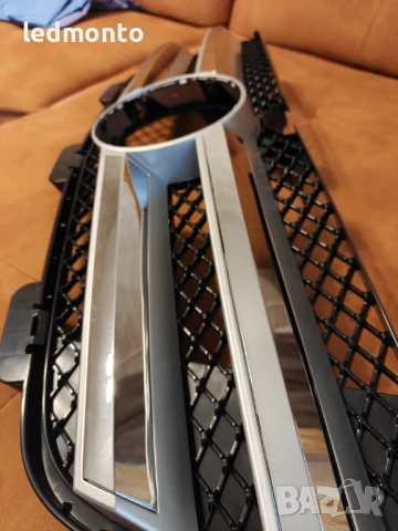 Предна Горна Решетка за Mercedes GL-Class X164 (2007–2012) – 1648802785, снимка 5 - Части - 51137301