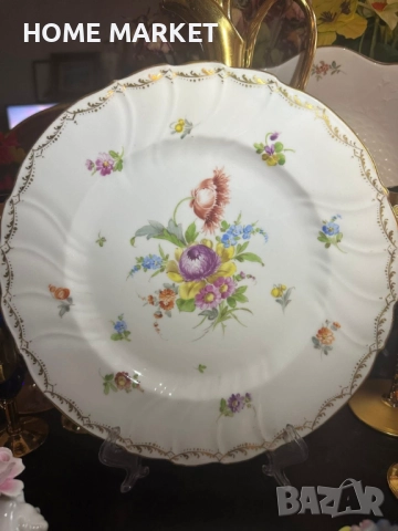 Sächsische Porzellanmanufaktur Dresden GmbH е основана през 1872 г. в Дрезден, Германия. , снимка 3 - Антикварни и старинни предмети - 52627754