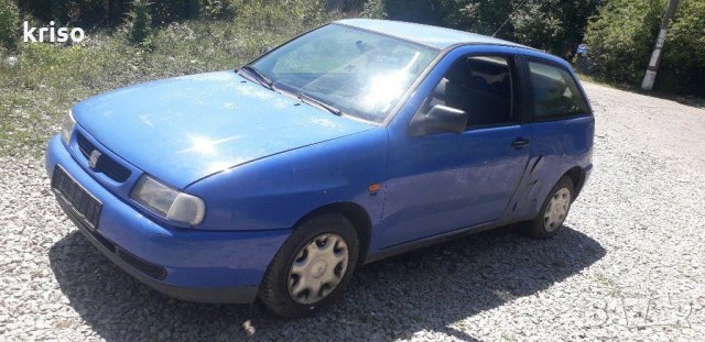 Сеат ибиза на части 1.4 99 год хубав и зимни гуми 13 цола всичко здраво и налично, снимка 2 - Автомобили и джипове - 29419964